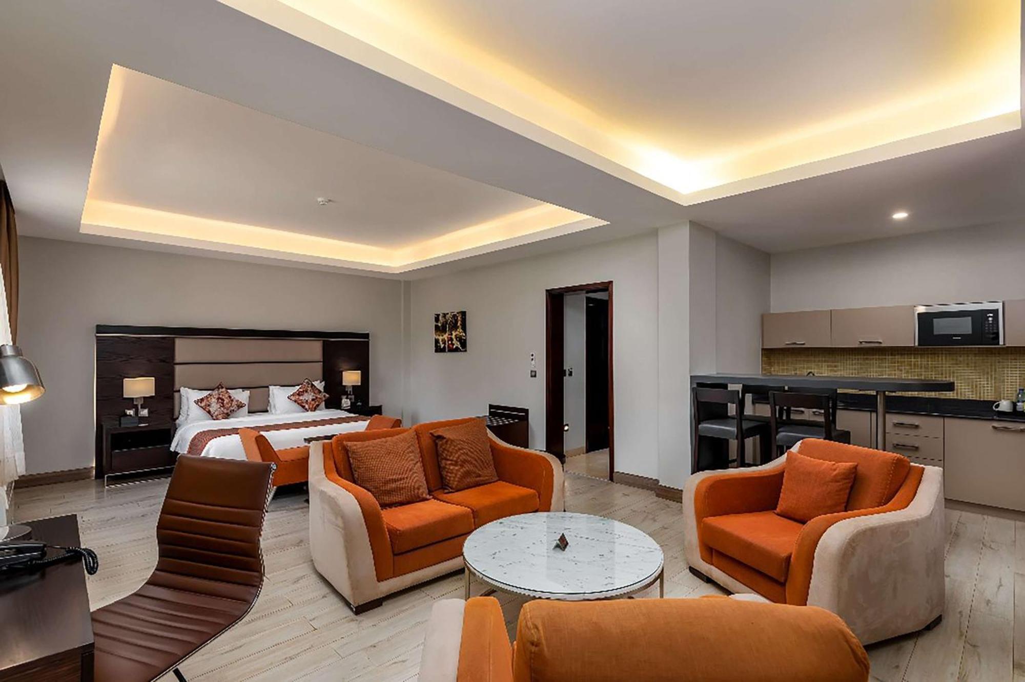 The Athena Hotel Kampala Exteriér fotografie