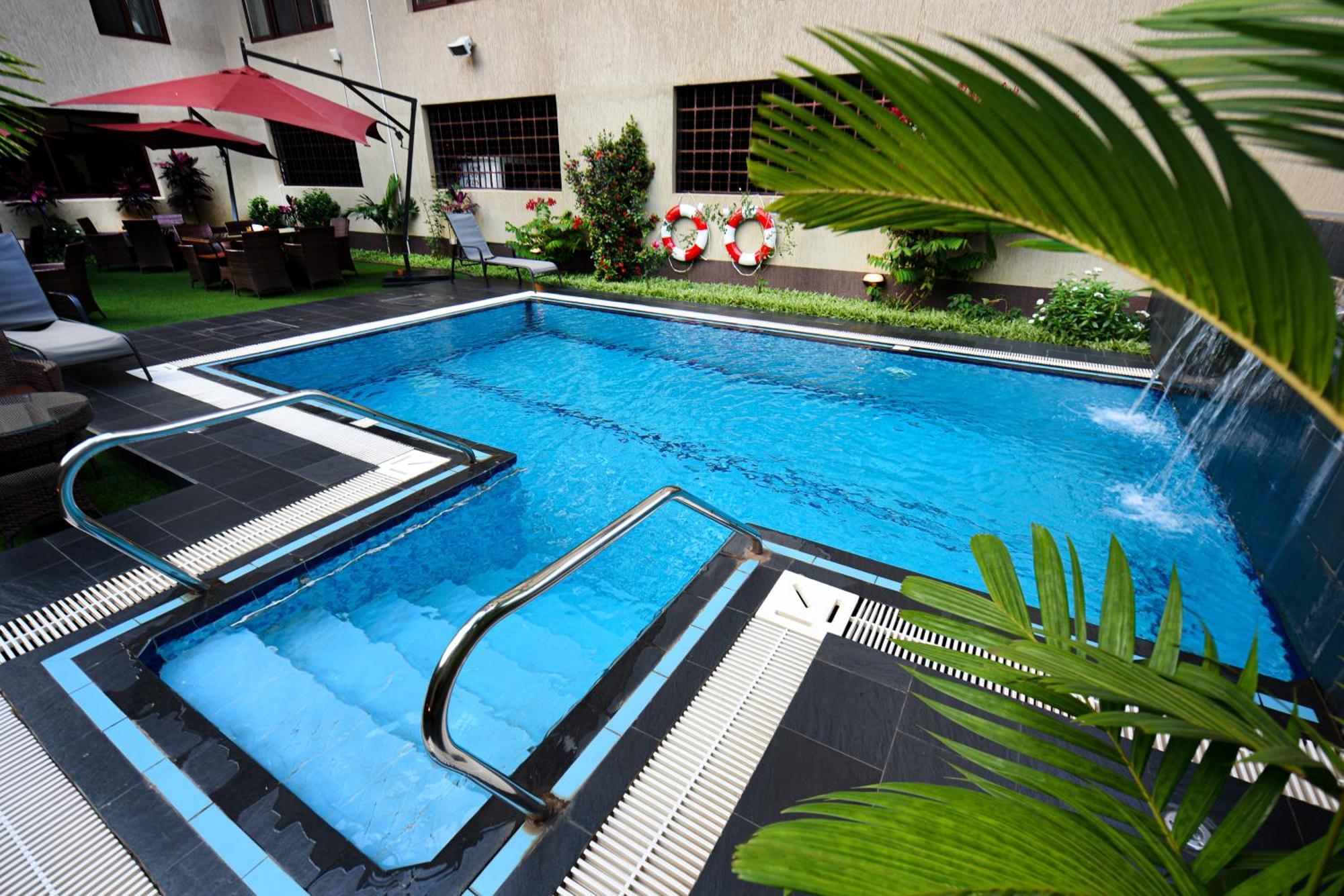 The Athena Hotel Kampala Exteriér fotografie